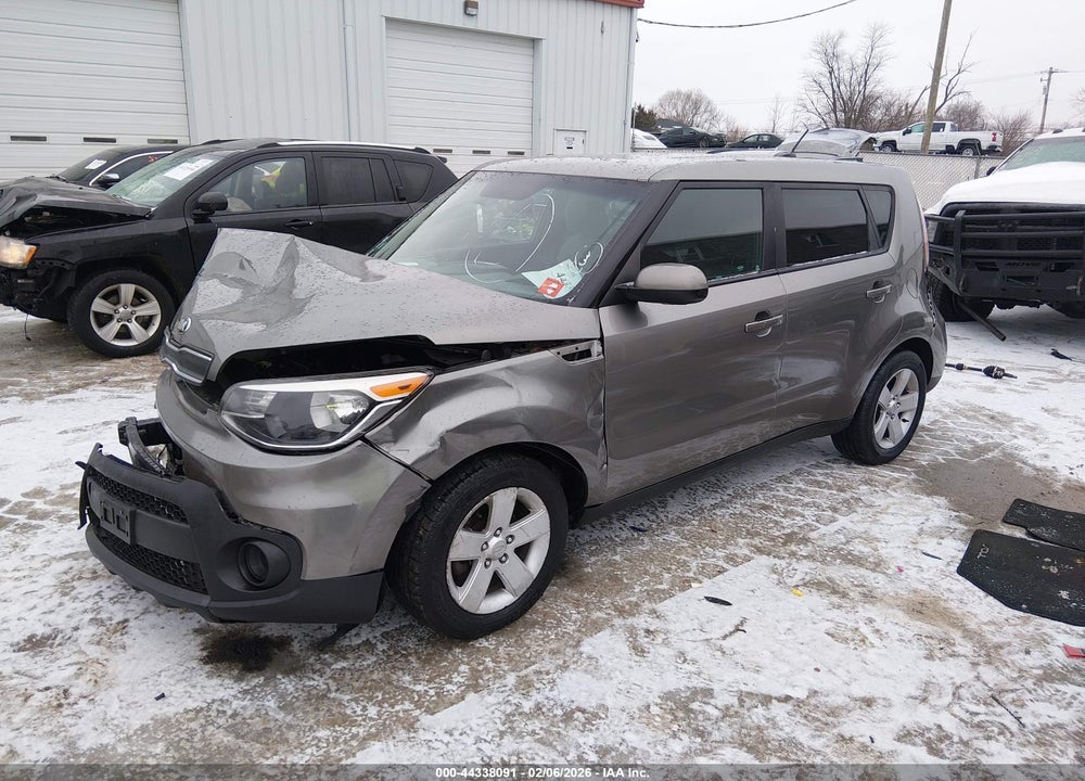 2018 KIA SOUL VIN: KNDJN2A28J7524104