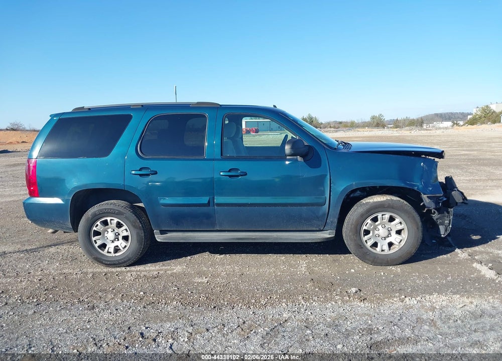 2007 GMC YUKON SLE VIN: 1GKFC13J97J121291