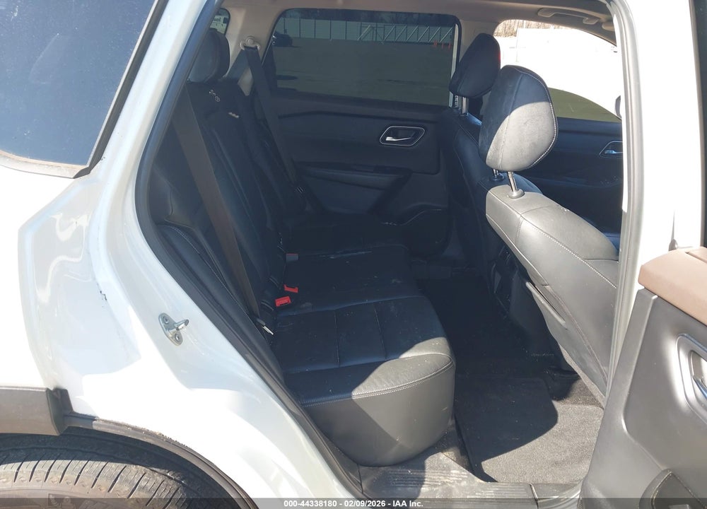 2021 NISSAN ROGUE SL FWD VIN: JN8AT3CA7MW000120