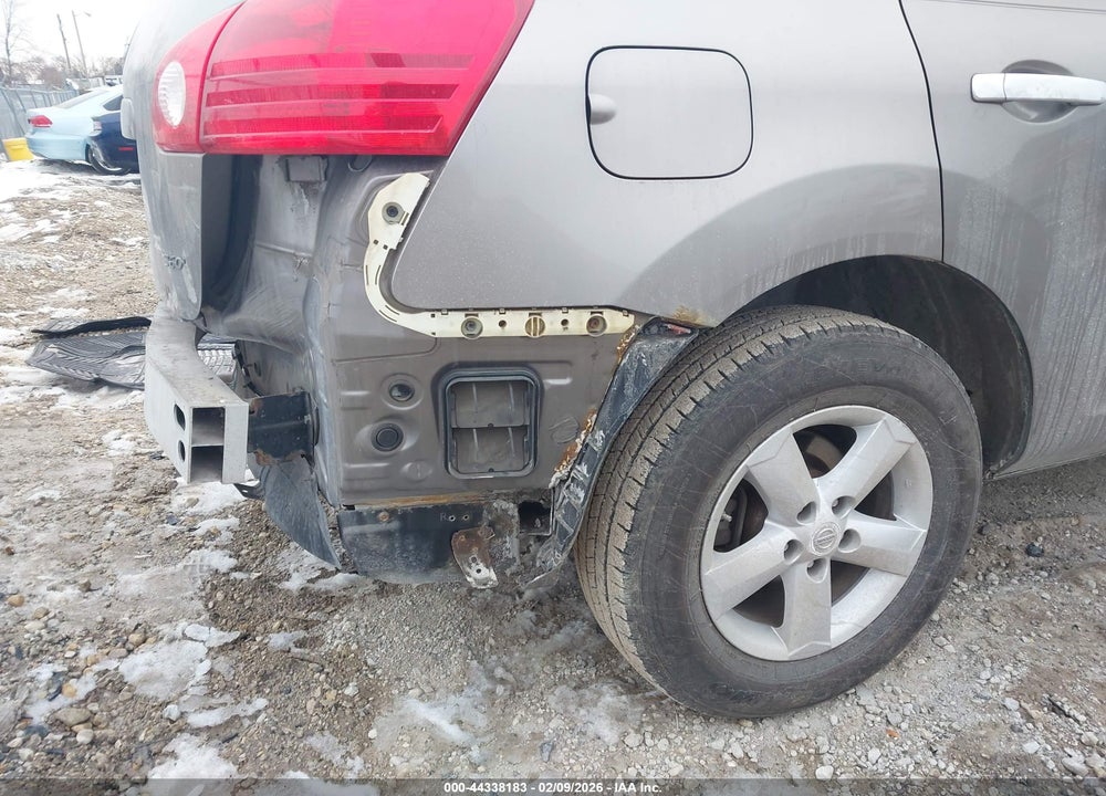 2010 NISSAN ROGUE S VIN: JN8AS5MT5AW007142