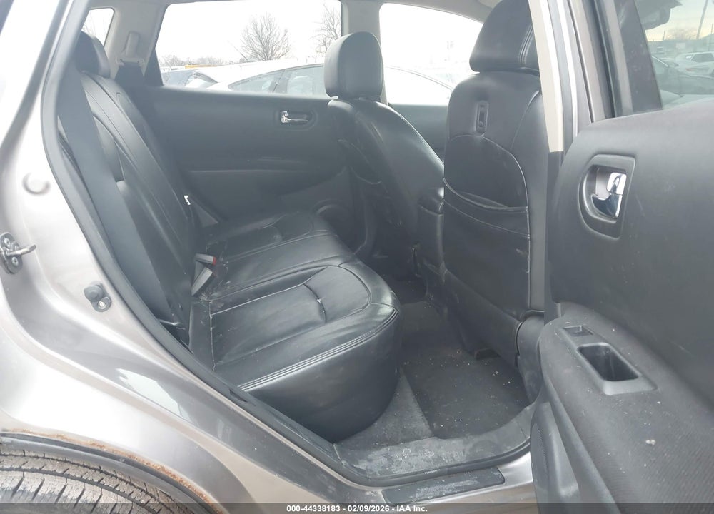 2010 NISSAN ROGUE S VIN: JN8AS5MT5AW007142