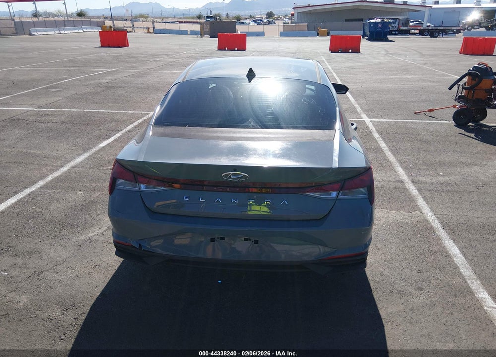 2021 HYUNDAI ELANTRA SEL VIN: KMHLM4AG0MU066398