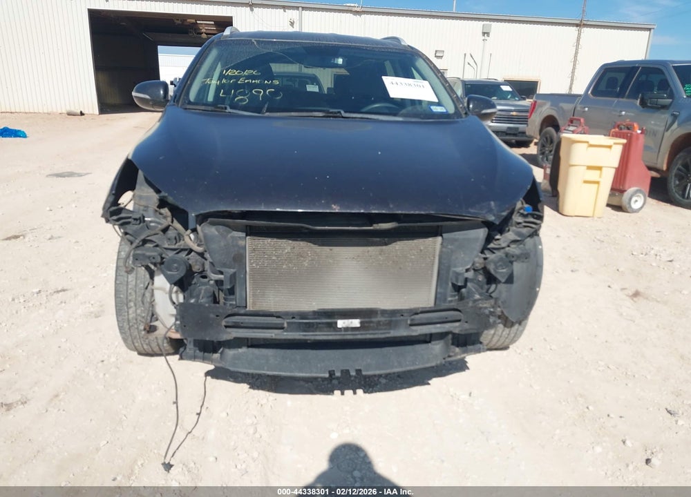 2018 KIA SORENTO 3.3L LX VIN: 5XYPGDA53JG339004