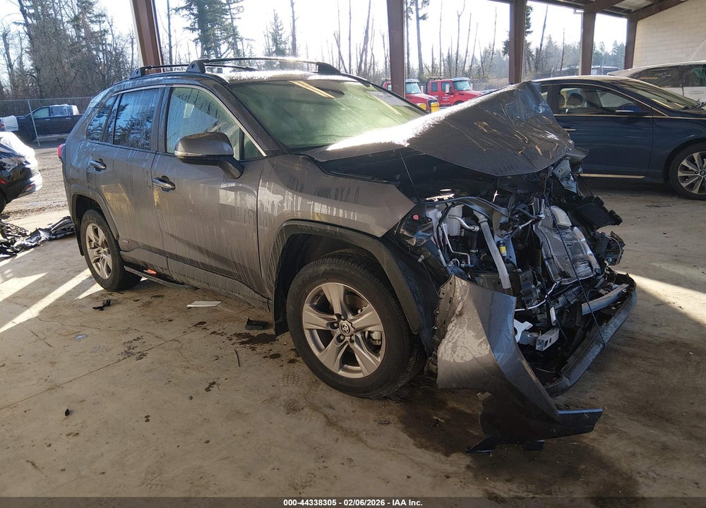 2025 TOYOTA RAV4 HYBRID XLE VIN: JTMRWRFV4SD285827