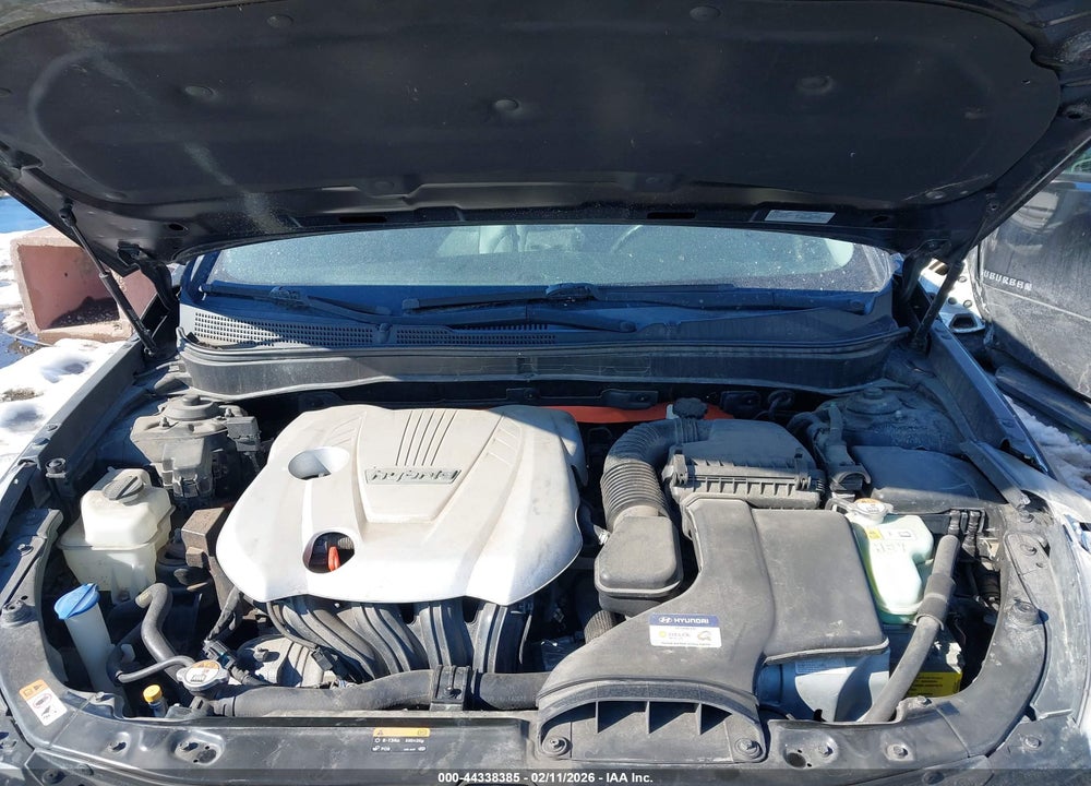 2015 HYUNDAI SONATA HYBRID LIMITED VIN: KMHEC4A40FA120997