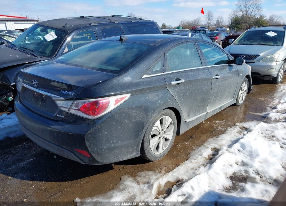 2015 HYUNDAI SONATA HYBRID LIMITED VIN: KMHEC4A40FA120997