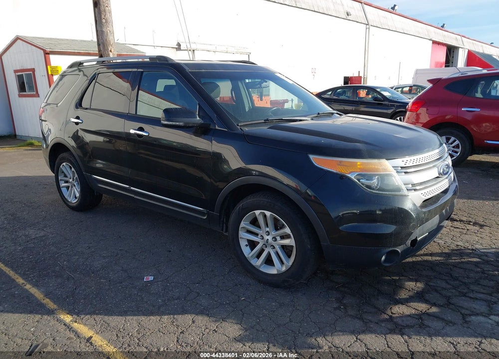 2015 FORD EXPLORER XLT VIN: 1FM5K8D80FGA22297
