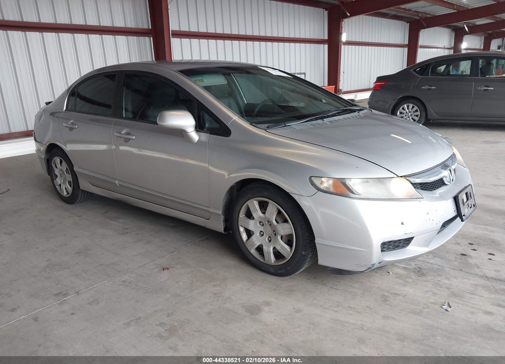 2010 HONDA CIVIC LX VIN: 19XFA1F55AE061594