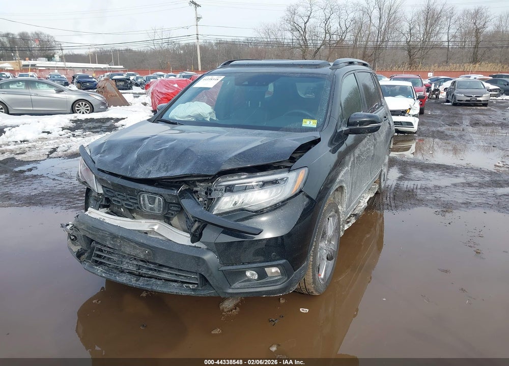 2021 HONDA PASSPORT AWD TOURING VIN: 5FNYF8H96MB010784