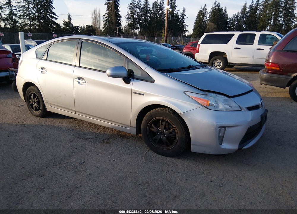 2015 TOYOTA PRIUS TWO VIN: JTDKN3DU6F0477615