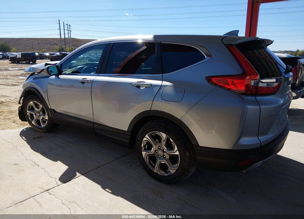 2018 HONDA CR-V EX VIN: 7FARW1H52JE040261