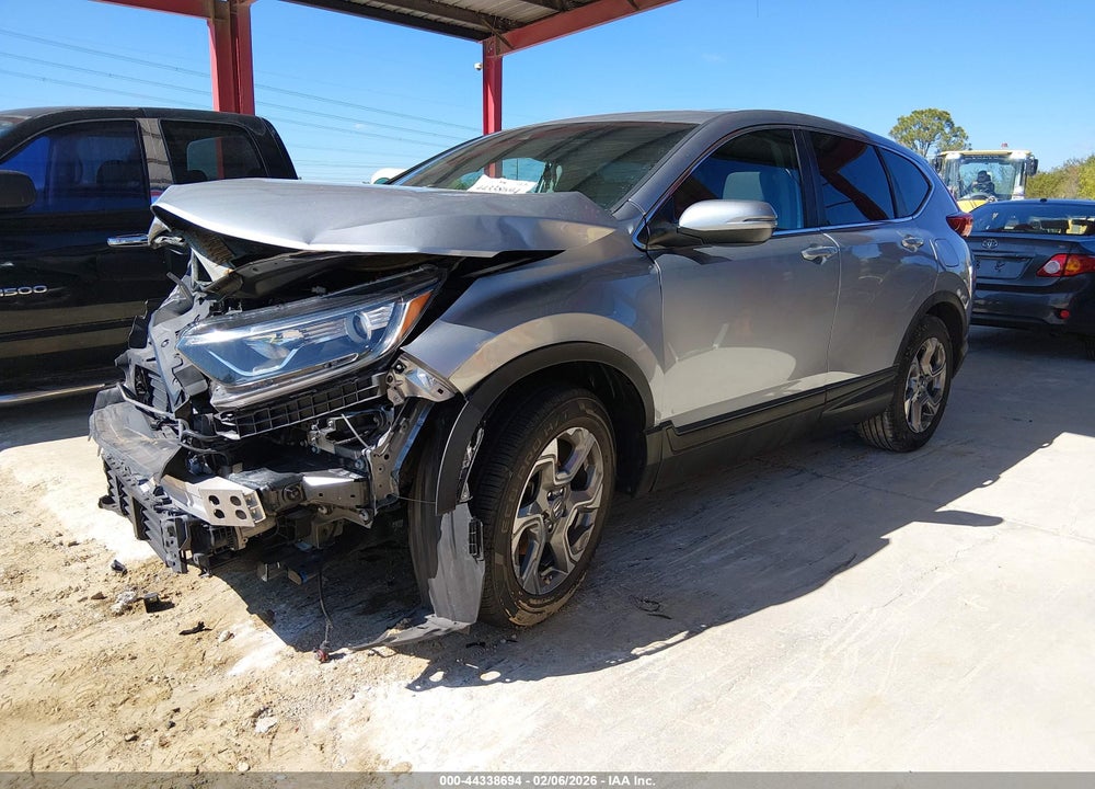 2018 HONDA CR-V EX VIN: 7FARW1H52JE040261