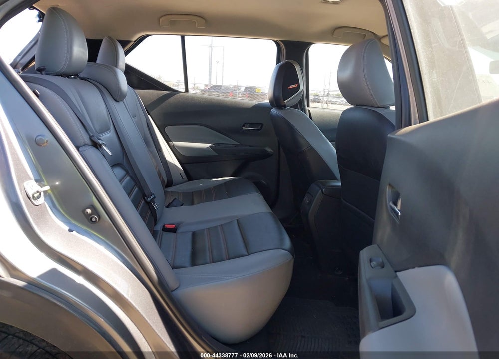 2021 NISSAN KICKS SR XTRONIC CVT VIN: 3N1CP5DV5ML551581