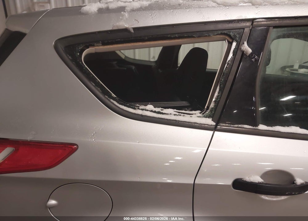 2015 FORD ESCAPE S VIN: 1FMCU0F75FUA50184