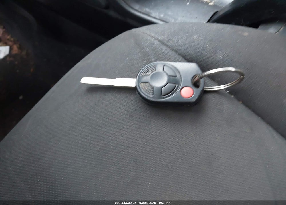 2015 FORD ESCAPE S VIN: 1FMCU0F75FUA50184