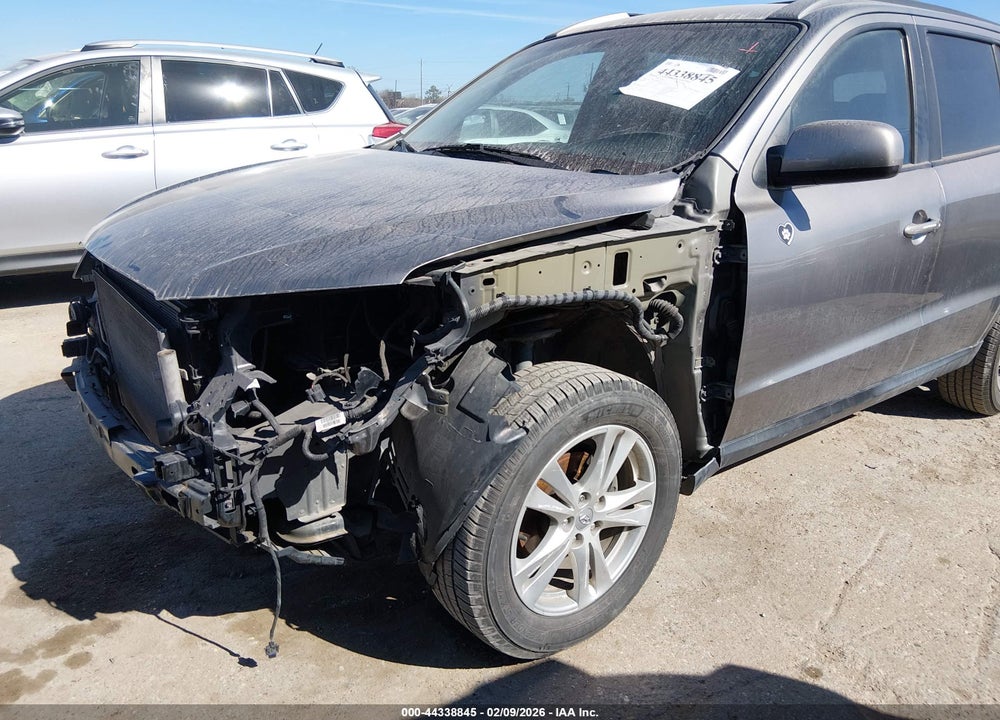 2011 HYUNDAI SANTA FE SE VIN: 5XYZHDAG4BG066289