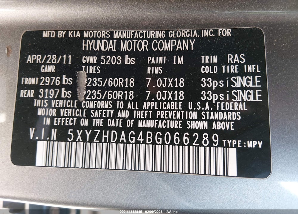2011 HYUNDAI SANTA FE SE VIN: 5XYZHDAG4BG066289