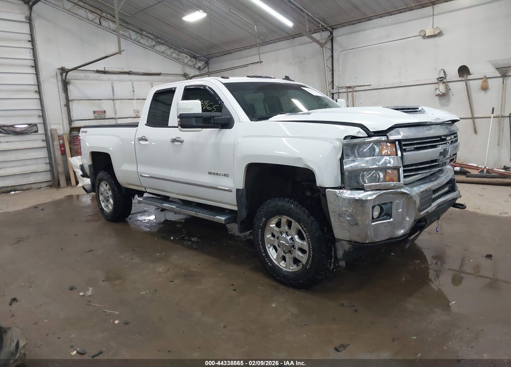 2015 CHEVROLET SILVERADO 2500HD VIN: 1GC2KWE88FZ113235