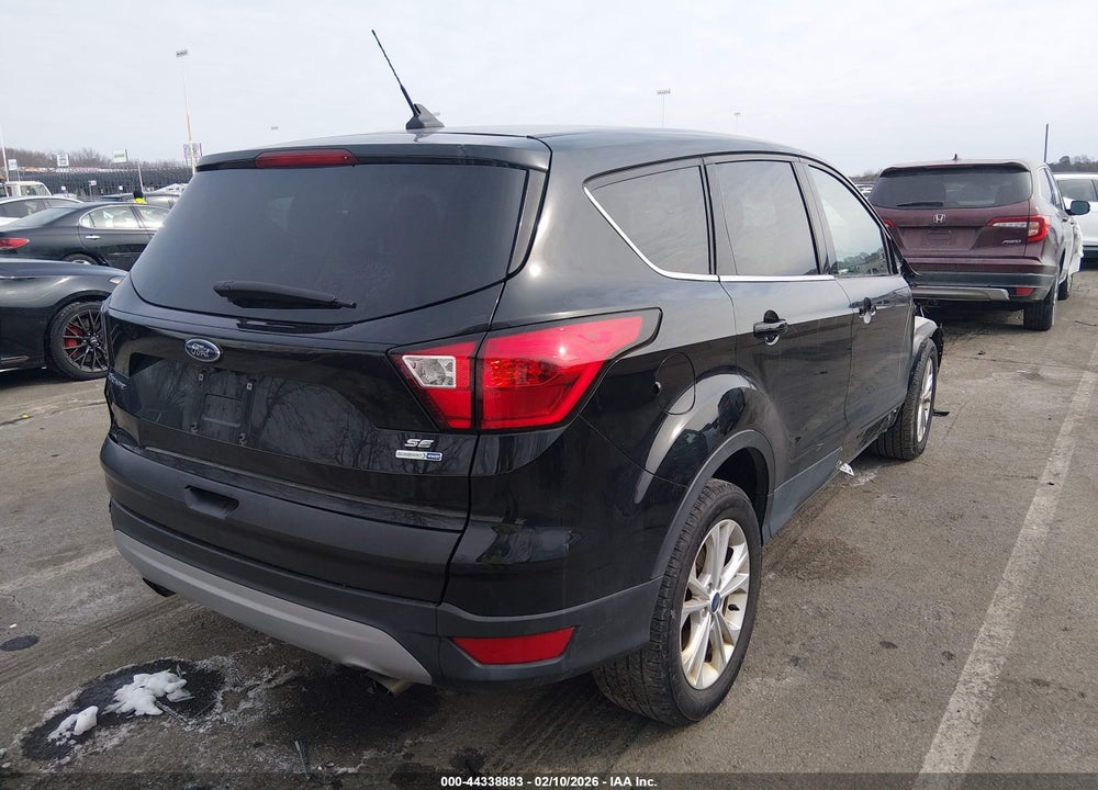 2019 FORD ESCAPE SE VIN: 1FMCU9GD1KUA85033