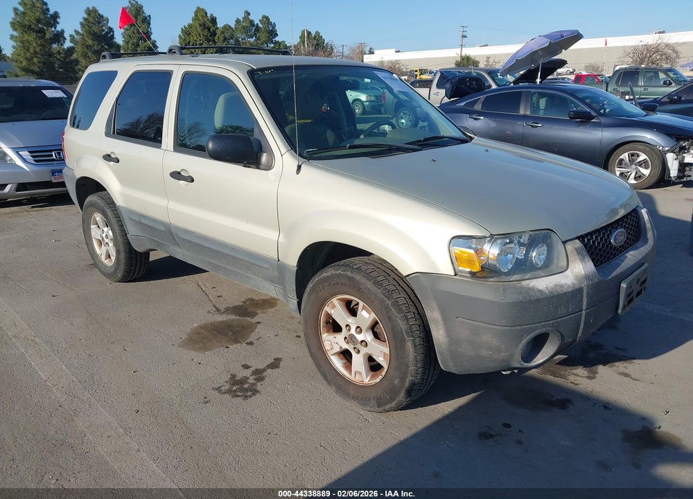 2005 FORD ESCAPE XLT VIN: 1FMYU03105KA22938