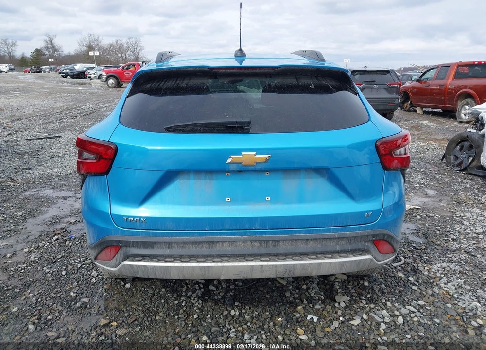 2025 CHEVROLET TRAX FWD LT VIN: KL77LHEP4SC259132
