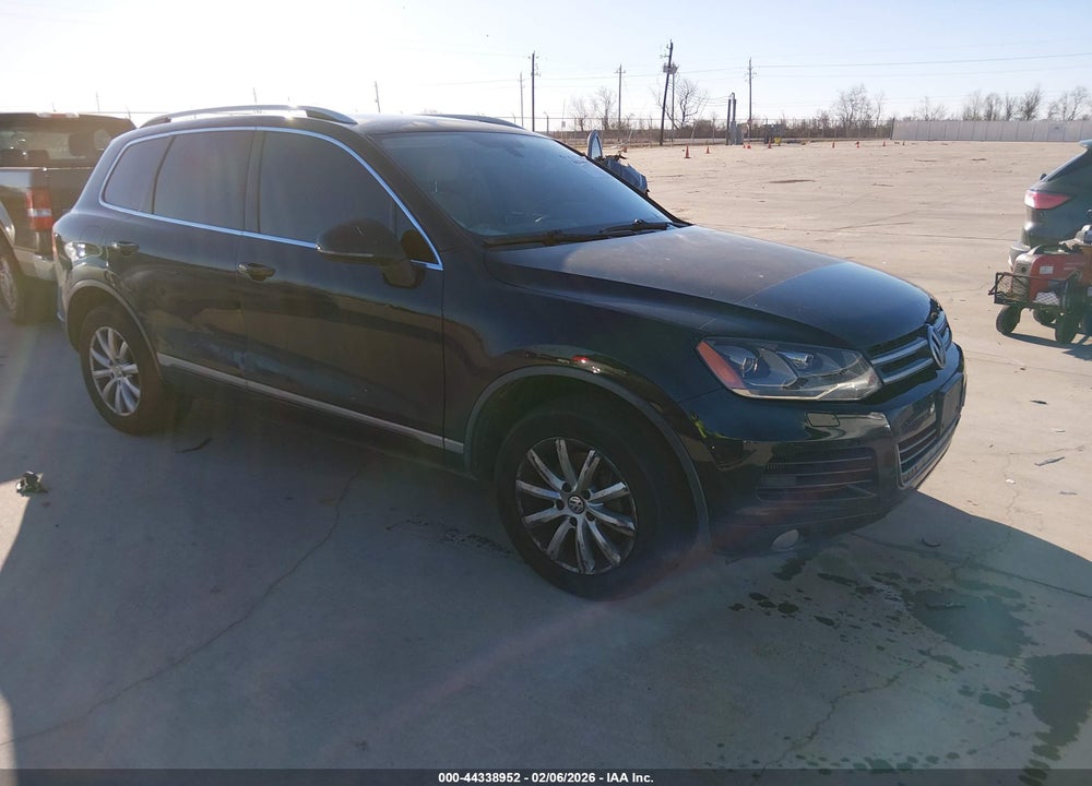 2012 VOLKSWAGEN TOUAREG TDI LUX VIN: WVGFK9BPXCD002754