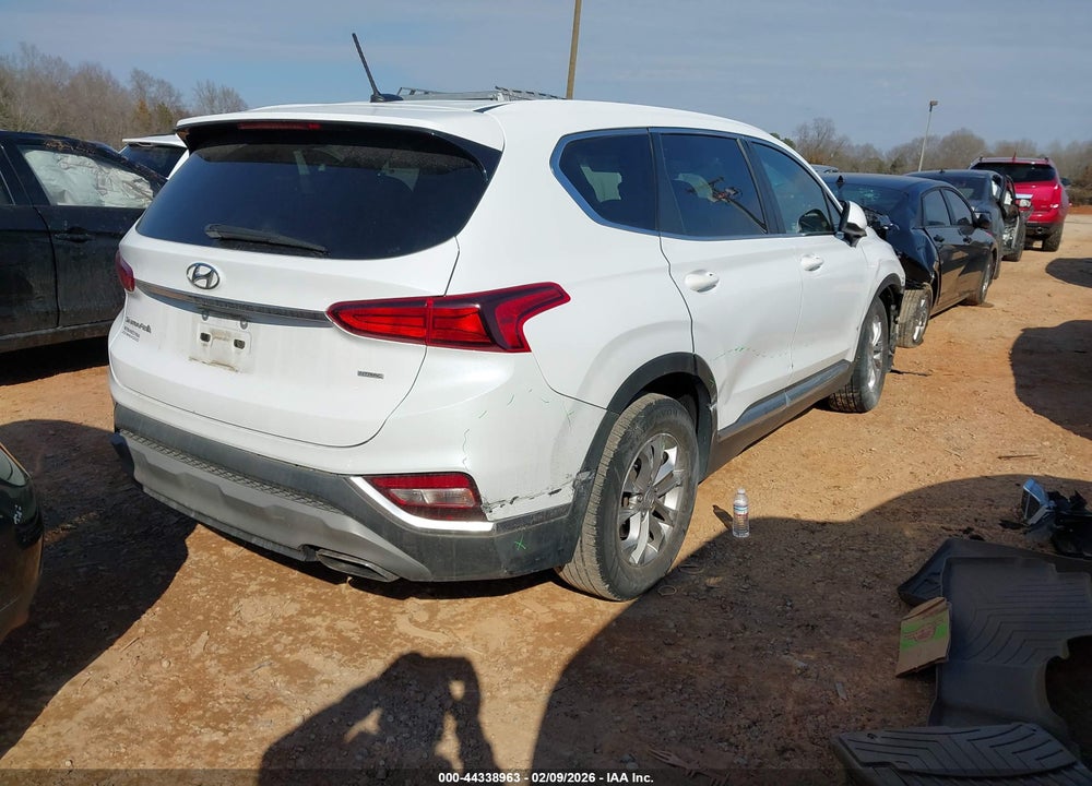 2019 HYUNDAI SANTA FE SE VIN: 5NMS2CAD8KH032557