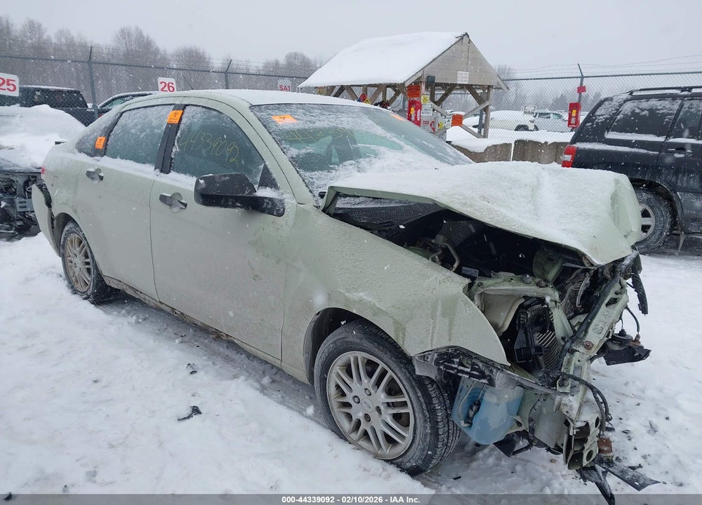 2010 FORD FOCUS SE VIN: 1FAHP3FN6AW252195
