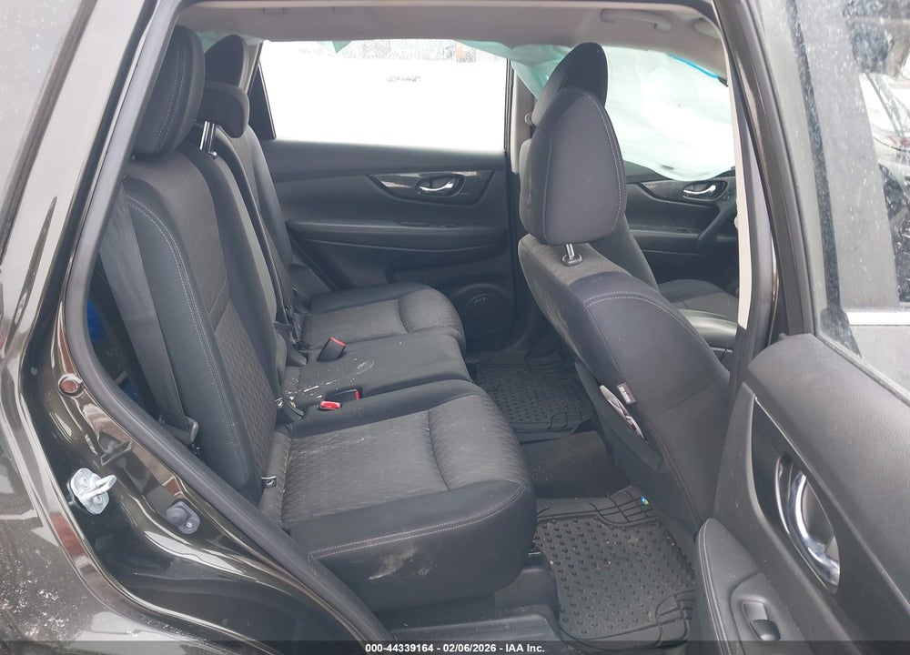 2017 NISSAN ROGUE S VIN: JN8AT2MV8HW013024