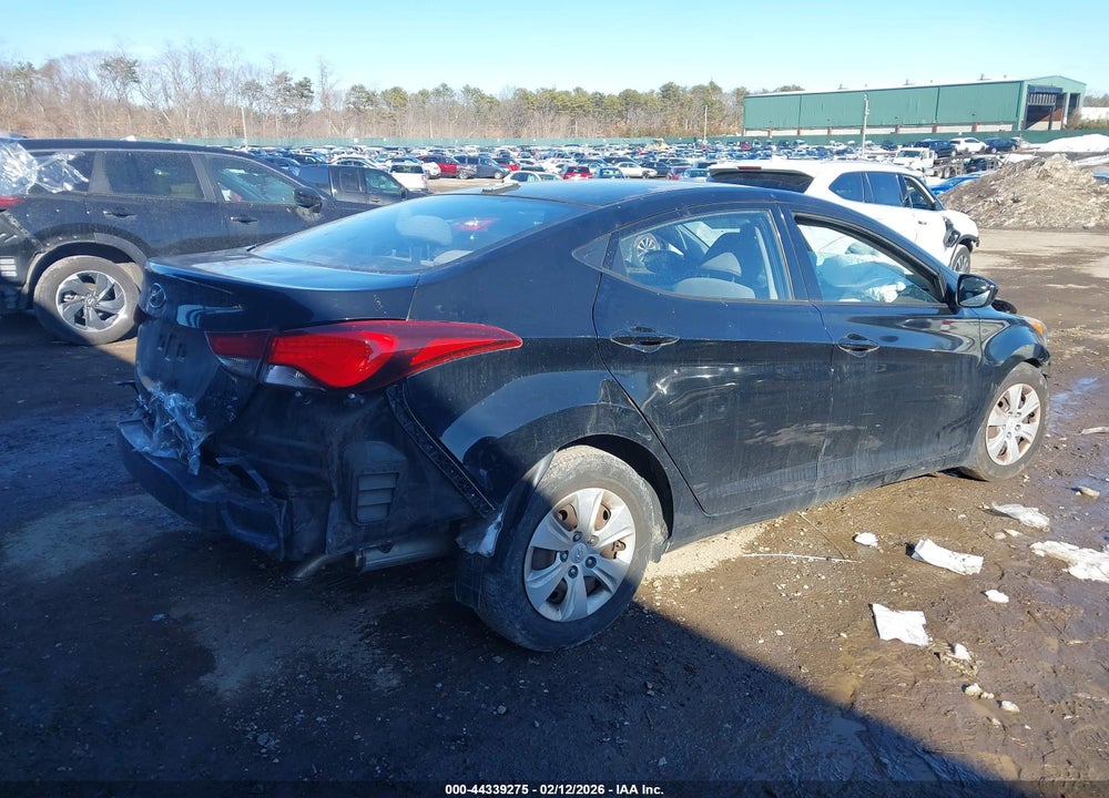 2016 HYUNDAI ELANTRA SE VIN: KMHDH4AE1GU601945