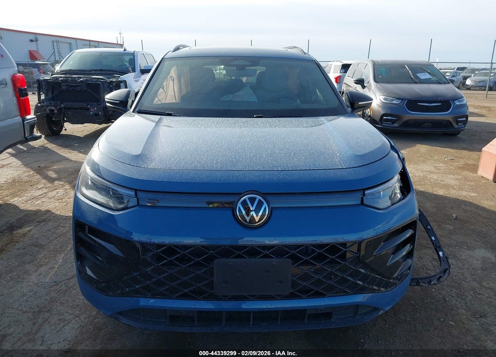 2025 VOLKSWAGEN TIGUAN 2.0T SE R-LINE BLACK VIN: 3VVGR7RMXSM052689
