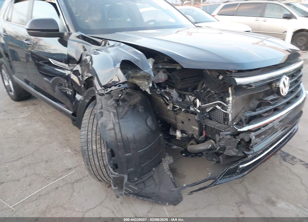 2024 VOLKSWAGEN ATLAS CROSS SPORT 2.0T SEL R-LINE VIN: 1V2AE2CAXRC230564