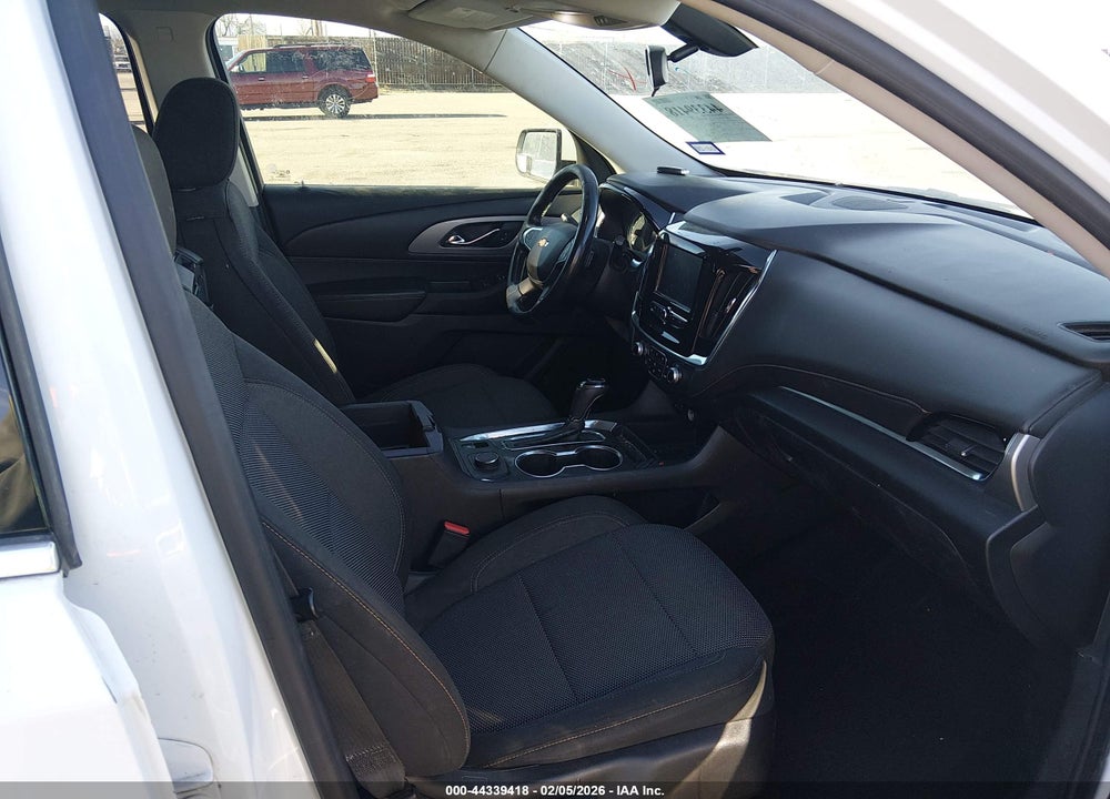 2018 CHEVROLET TRAVERSE 1LT VIN: 1GNERGKW2JJ114574