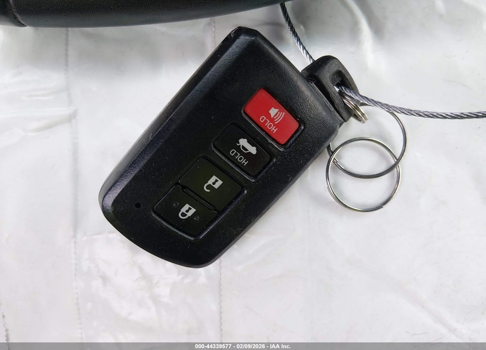 2015 TOYOTA AVALON HYBRID LIMITED VIN: 4T1BD1EB8FU041793