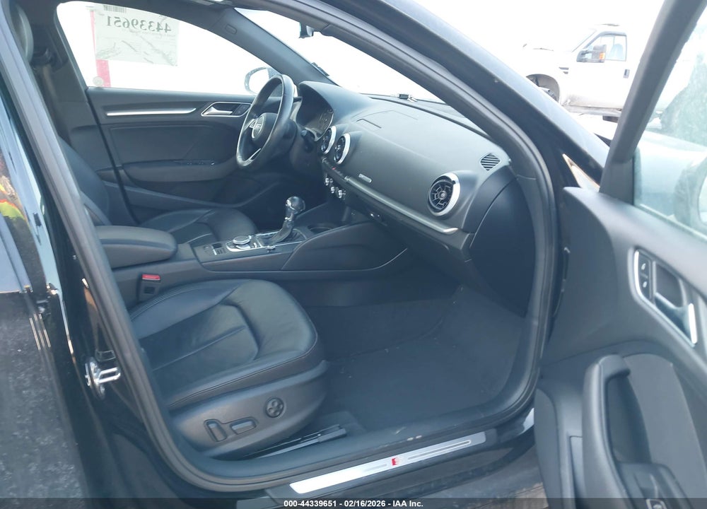 2018 AUDI A3 2.0T PREMIUM/2.0T TECH PREMIUM VIN: WAUGUGFF0J1032513