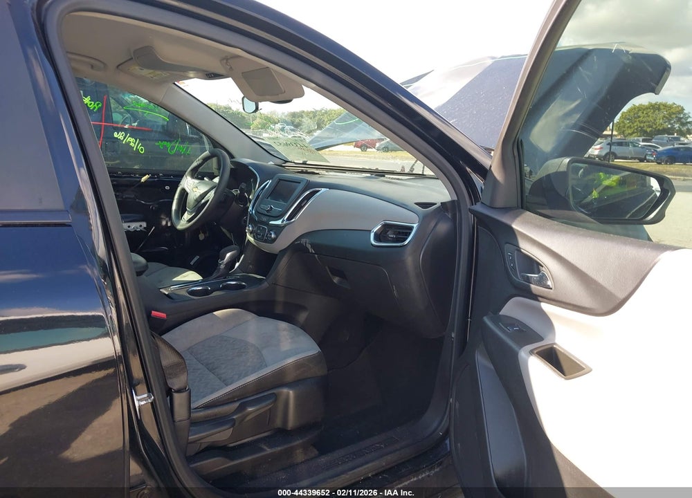 2024 CHEVROLET EQUINOX FWD LS VIN: 3GNAXHEG0RL326702