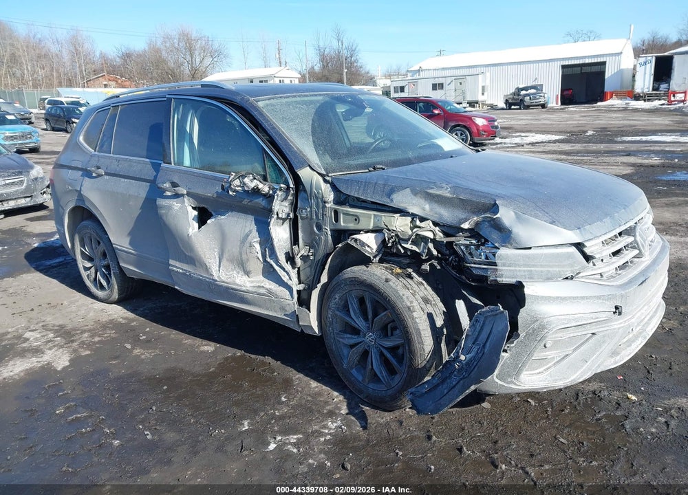 2022 VOLKSWAGEN TIGUAN 2.0T SE VIN: 3VV2B7AX1NM042383