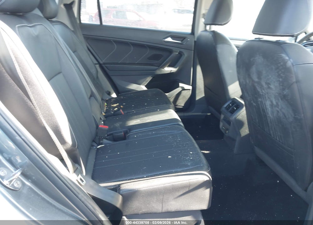 2022 VOLKSWAGEN TIGUAN 2.0T SE VIN: 3VV2B7AX1NM042383