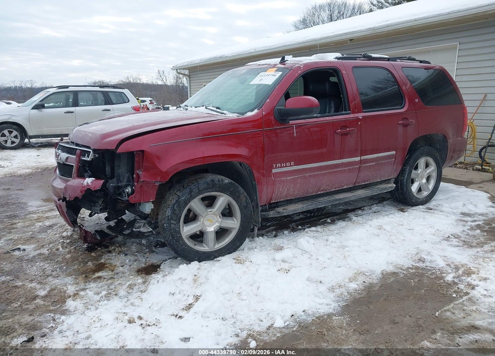 2011 CHEVROLET TAHOE LT VIN: 1GNSKBE08BR286757