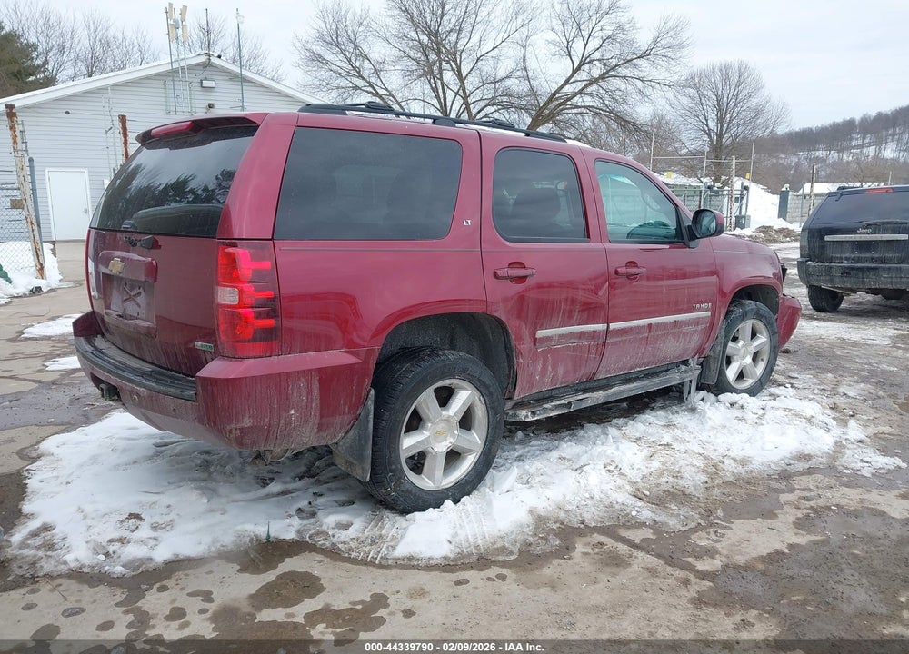 2011 CHEVROLET TAHOE LT VIN: 1GNSKBE08BR286757