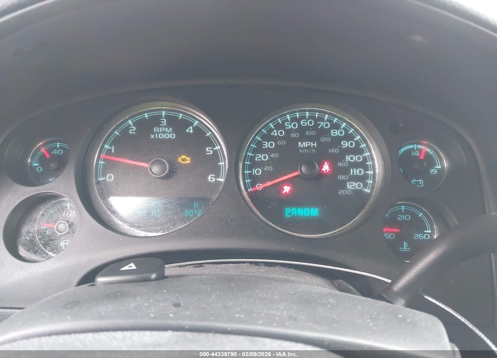 2011 CHEVROLET TAHOE LT VIN: 1GNSKBE08BR286757