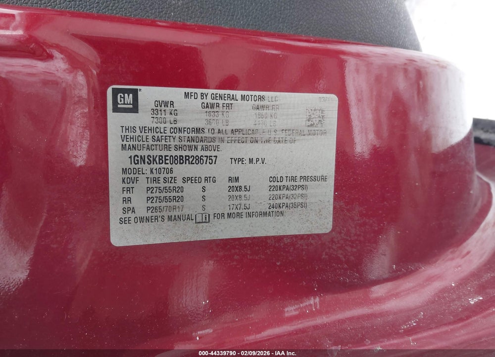 2011 CHEVROLET TAHOE LT VIN: 1GNSKBE08BR286757