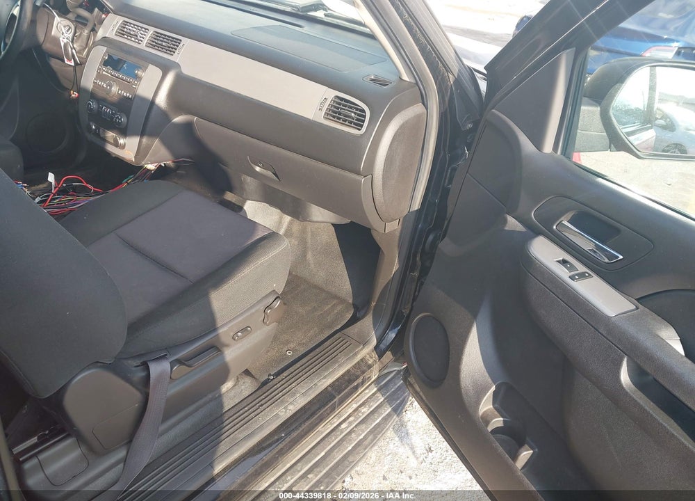 2014 CHEVROLET TAHOE COMMERCIAL FLEET VIN: 1GNLC2E05ER165755
