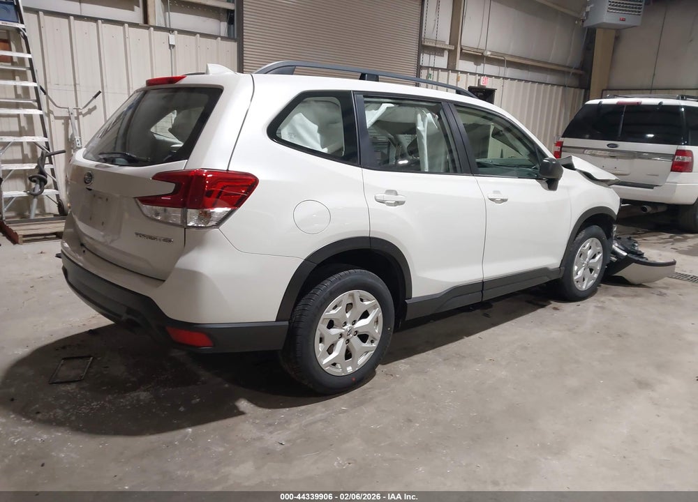 2021 SUBARU FORESTER VIN: JF2SKADC5MH533290