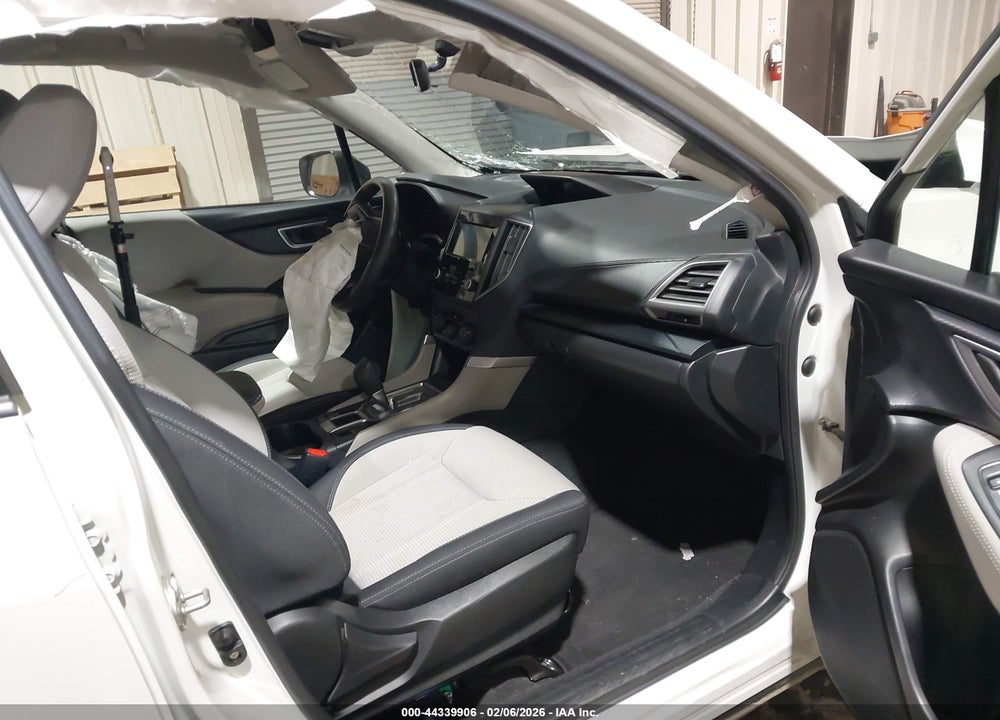 2021 SUBARU FORESTER VIN: JF2SKADC5MH533290