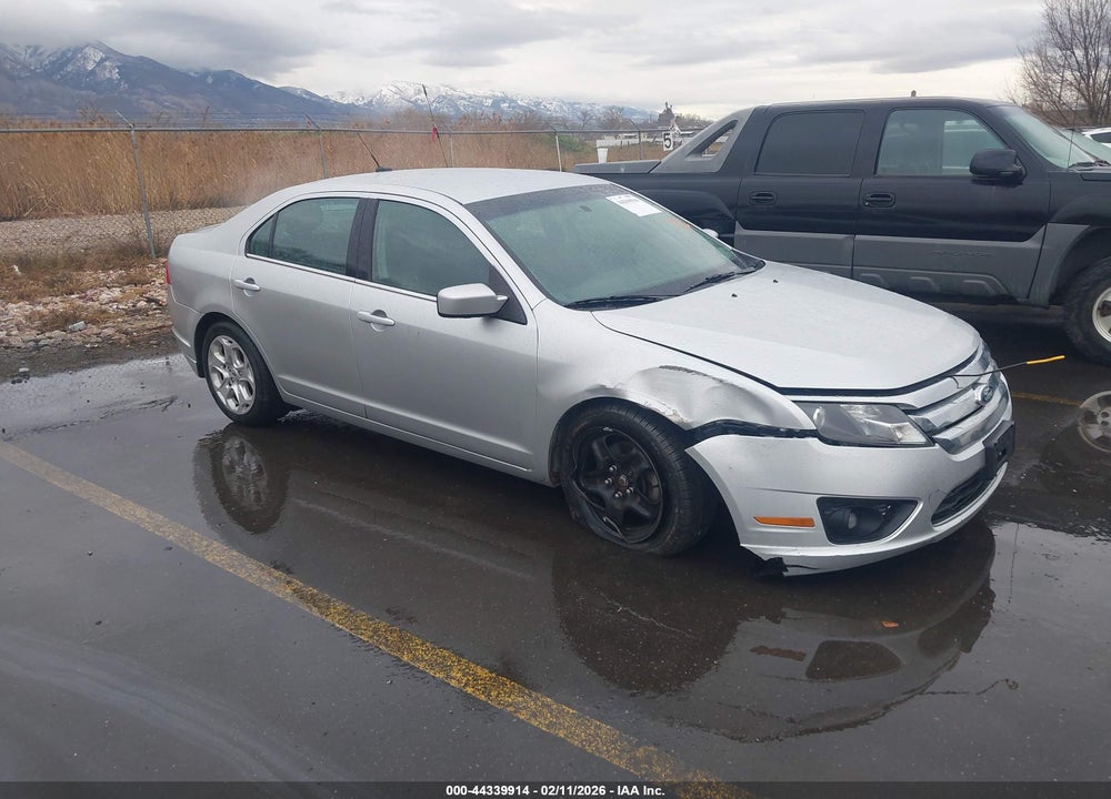 2011 FORD FUSION SE VIN: 3FAHP0HA7BR115148