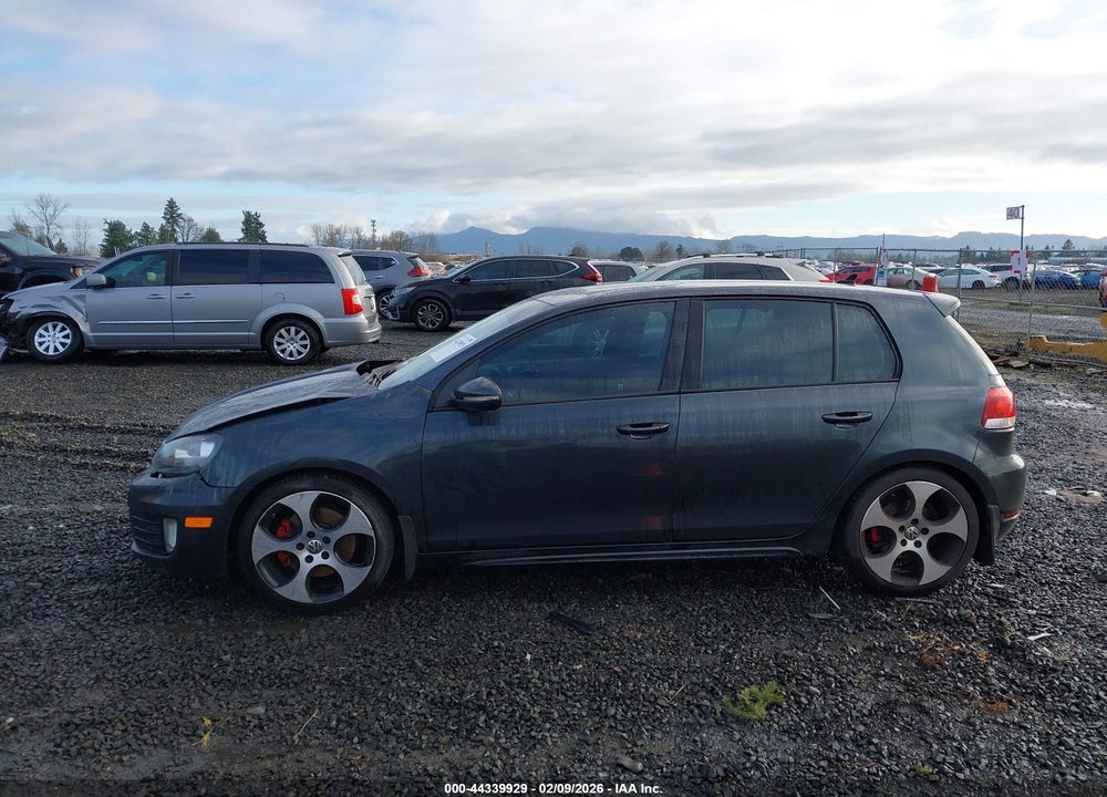 2010 VOLKSWAGEN GTI 4-DOOR VIN: WVWGV7AJ5AW210799