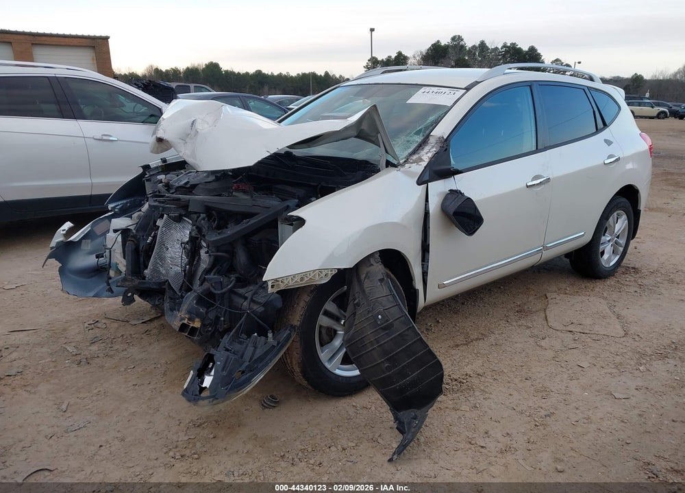 2015 NISSAN ROGUE SELECT S VIN: JN8AS5MV7FW770725