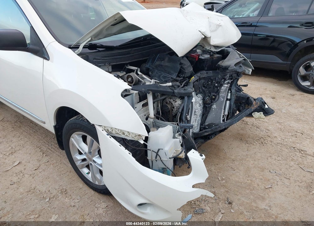 2015 NISSAN ROGUE SELECT S VIN: JN8AS5MV7FW770725