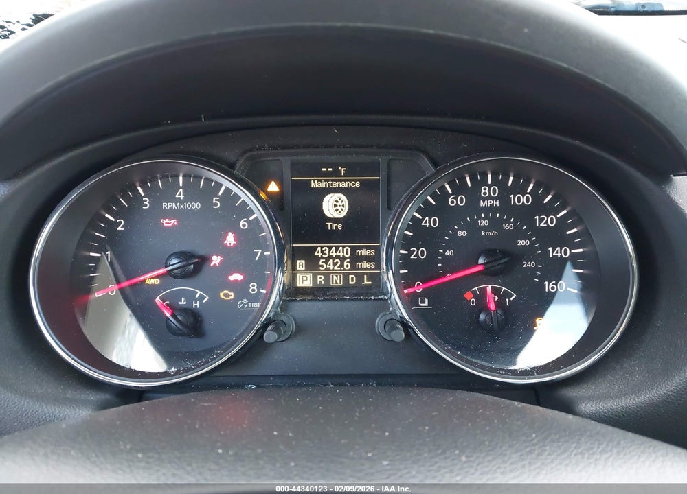 2015 NISSAN ROGUE SELECT S VIN: JN8AS5MV7FW770725